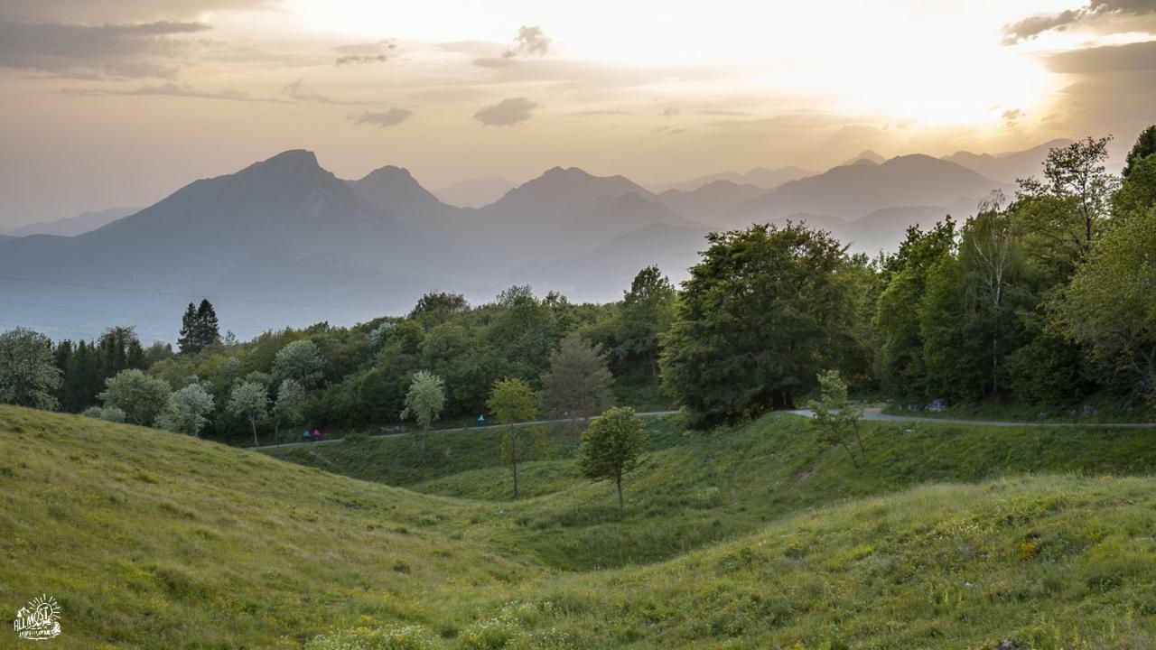 Hotel Monte Baldo Brenzone sul Garda Eksteriør bilde